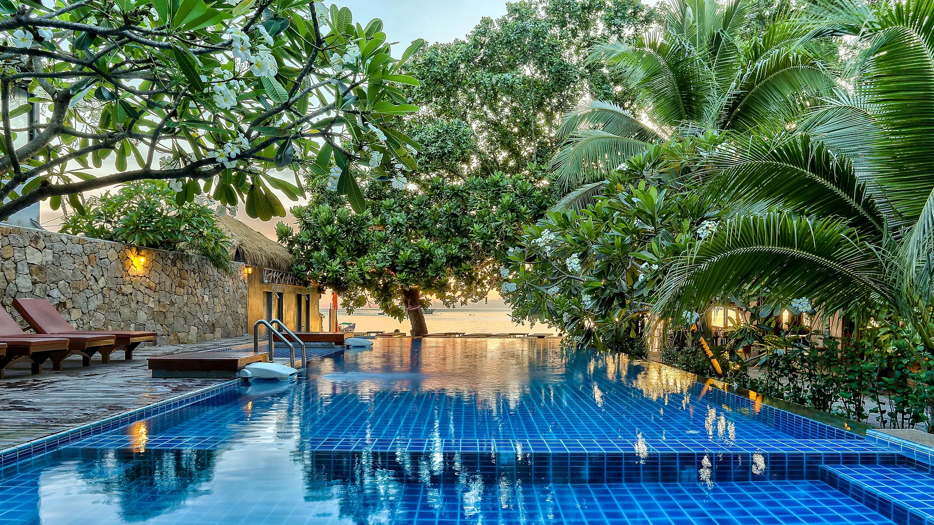 Sairee Hut Resort Koh Tao-SHA Plus